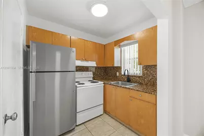 4933 Hollywood Blvd #101, Hollywood, FL 33021 - Photo 8
