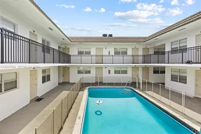 4933 Hollywood Blvd #101, Hollywood, FL 33021 - Photo 16