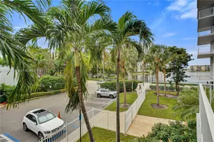 2851 NE 183rd St, Aventura, FL 33160 - Photo 32