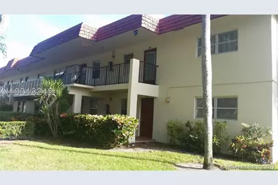 23 Abbey Ln #207, Delray Beach, FL 33446 - Photo 2