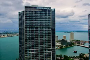 77 SE 5th St, Miami, FL 33131 - Photo 4