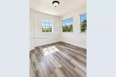 1812 NW 22nd Ave #2, Miami, FL 33125 - Photo 4