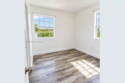 1812 NW 22nd Ave #2, Miami, FL 33125 - Photo 2