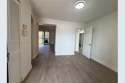 3390 Foxcroft Rd #C107, Miramar, FL 33025 - Photo 4
