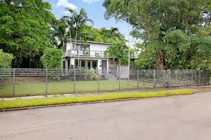 1210 NE 89th St, Miami, FL 33138 - Photo 18