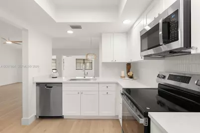 1563 SW 22nd Ter, Deerfield Beach, FL 33442 - Photo 8