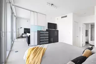 92 SW 3rd St, Miami, FL 33130 - Photo 10