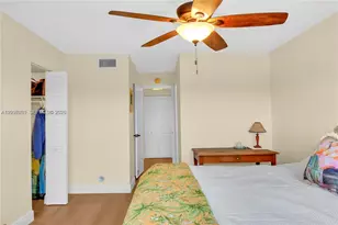 7 Colonial Club Dr, Boynton Beach, FL 33435 - Photo 20