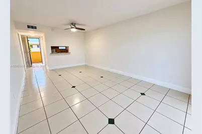525 NW 72nd Ave #507, Miami, FL 33126 - Photo 2