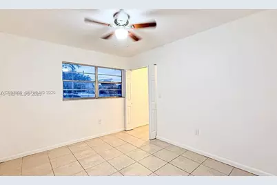 5100 SW 41st St #115, Hollywood, FL 33023 - Photo 8
