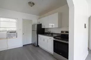 7021 NW 4th Ct, Miami, FL 33150 - Photo 2