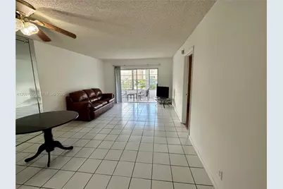 3051 NW 46th Ave #203, Lauderdale Lakes, FL 33313 - Photo 6
