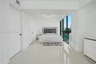 350 S Miami Ave, Miami, FL 33130 - Photo 22