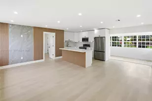 701 NW 176th Terrace, Miami Gardens, FL 33169 - Photo 2