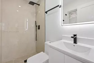 701 NW 176th Terrace, Miami Gardens, FL 33169 - Photo 18