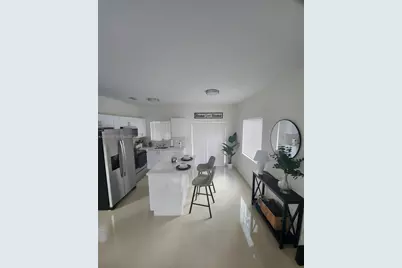1426 NW 74th St #0, Miami, FL 33147 - Photo 4