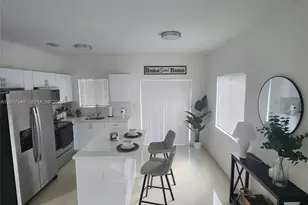 1426 NW 74th St, Miami, FL 33147 - Photo 4