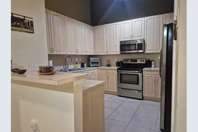 [Address not provided], Homestead, FL 33033 - Photo 2