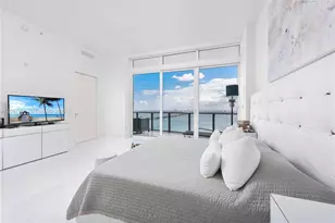 460 NE 28th St, Miami, FL 33137 - Photo 8