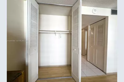 230 174th St #911, Sunny Isles Beach, FL 33160 - Photo 28