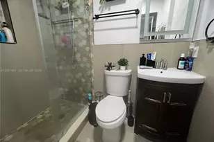 5400 SW 140th Pl, Miami, FL 33175 - Photo 18