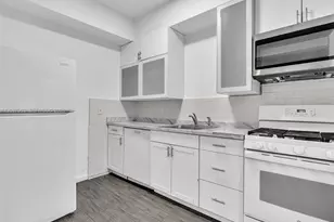 1410 16th St, Miami Beach, FL 33139 - Photo 14