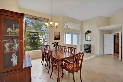 2649 Miller Ct, Weston, FL 33332 - Photo 8