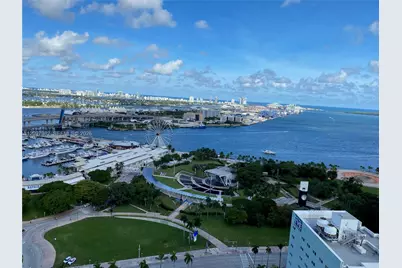 253 NE 2nd St #3007, Miami, FL 33132 - Photo 4