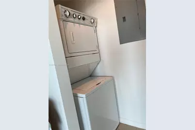 253 NE 2nd St #3007, Miami, FL 33132 - Photo 20
