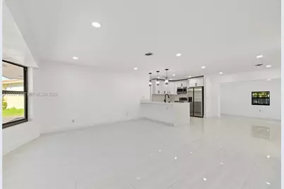6551 NW 8th Ct, Margate, FL 33063 - Photo 6