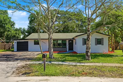 6551 NW 8th Ct, Margate, FL 33063 - Photo 2