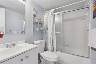 2793 NW 104th Ave, Sunrise, FL 33322 - Photo 6