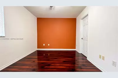 8974 Lancaster St, Tamarac, FL 33321 - Photo 18