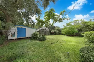 5850 SW 33rd St, Miami, FL 33155 - Photo 14