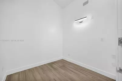 1590 NE 162nd St #600, North Miami Beach, FL 33162 - Photo 16