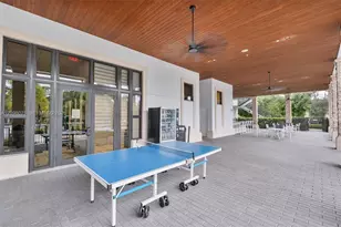8110 NW 104th Ct, Doral, FL 33178 - Photo 38