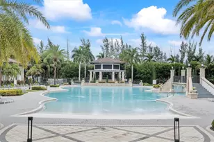 8110 NW 104th Ct, Doral, FL 33178 - Photo 30