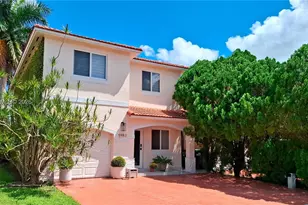 5983 SW 162nd Pl, Miami, FL 33193 - Photo 1