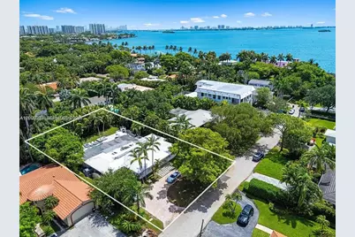 1255 NE 93rd St, Miami Shores, FL 33138 - Photo 4