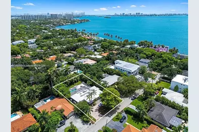 1255 NE 93rd St, Miami Shores, FL 33138 - Photo 2