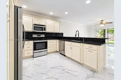 2375 NW 123rd Ave, Coral Springs, FL 33065 - Photo 8