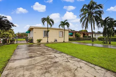 7248 NW 3rd St, Miami, FL 33126 - Photo 1