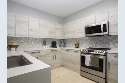 11480 NW 81st Ter, Doral, FL 33178 - Photo 12