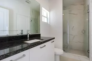 15604 SW 10th Ln, Miami, FL 33194 - Photo 12