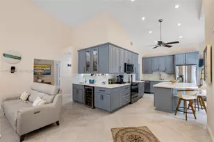 4107 Carriage Dr, Pompano Beach, FL 33069 - Photo 12