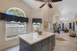 4107 Carriage Dr, Pompano Beach, FL 33069 - Photo 14
