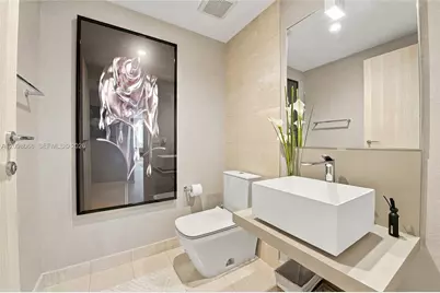 1000 Brickell Plz #3401, Miami, FL 33131 - Photo 16
