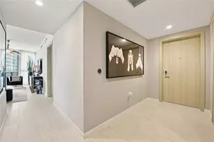 1000 Brickell Plaza, Miami, FL 33131 - Photo 14