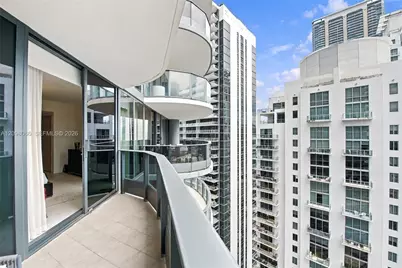 1000 Brickell Plz #3401, Miami, FL 33131 - Photo 30