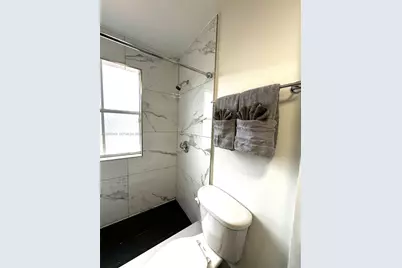 8224 SW 163rd Ct, Miami, FL 33193 - Photo 18
